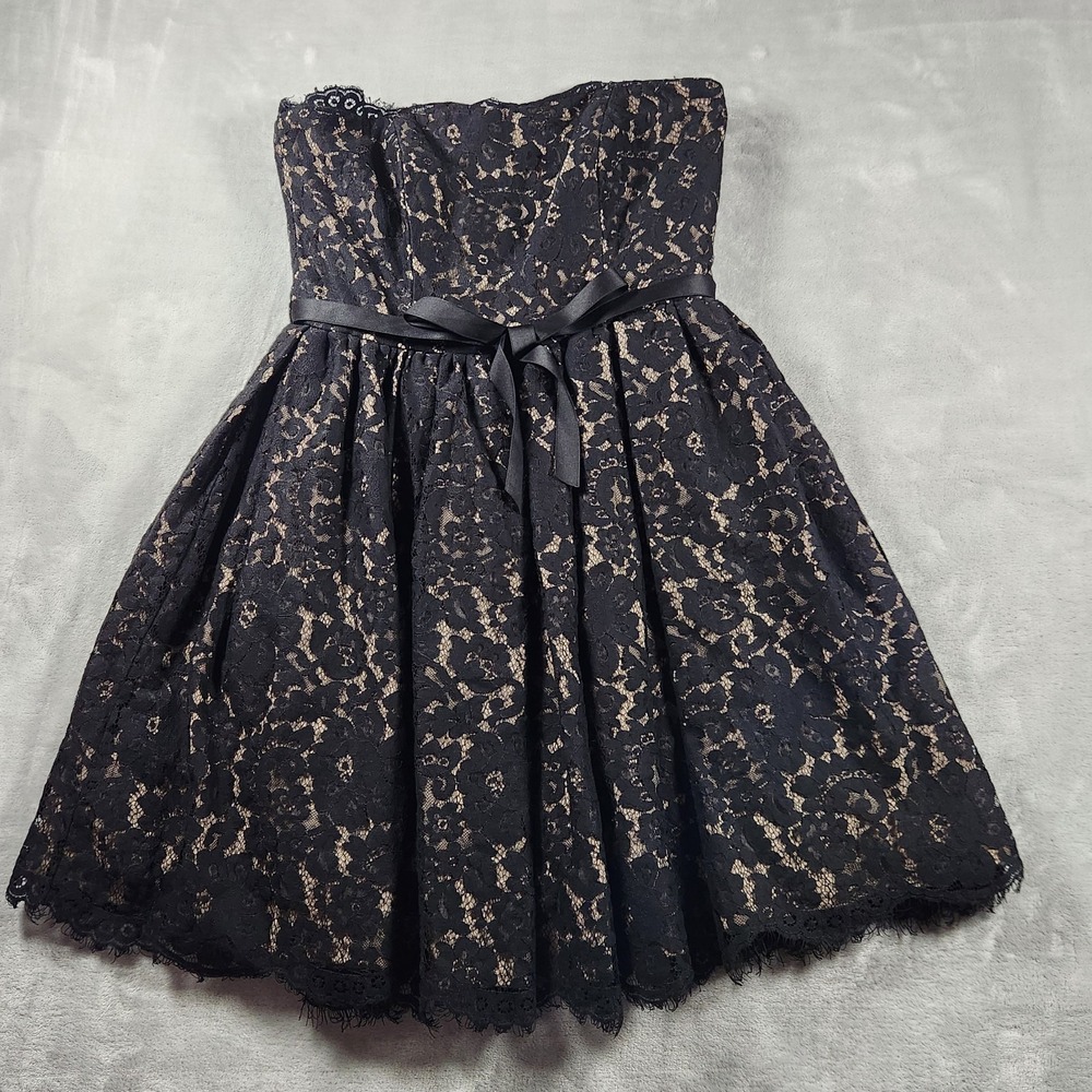 Robert Rodriguez Target Neiman‎ Marcus Black Lace Strapless Mini dress size 2